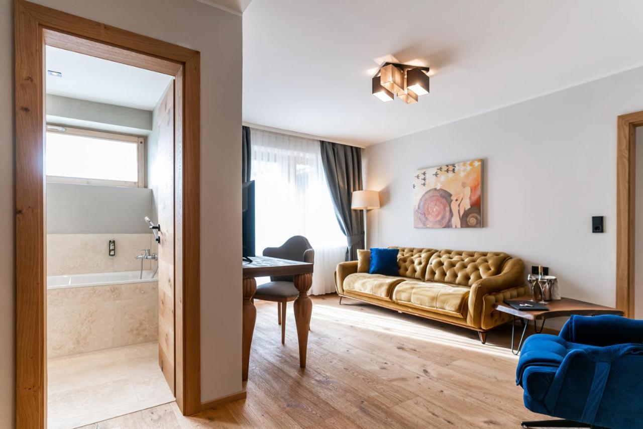 Waidringer Hof 4 Sterne Superior Hotel 4*