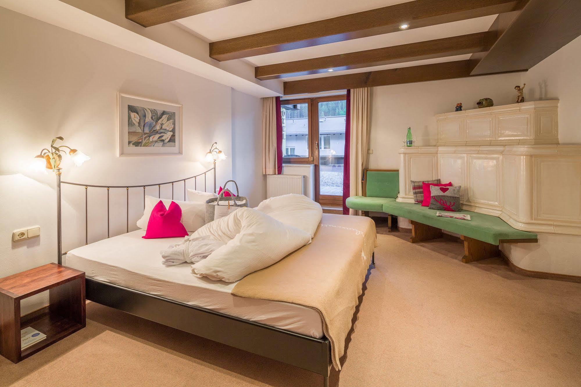 Waidringer Hof 4 Sterne Superior 4*