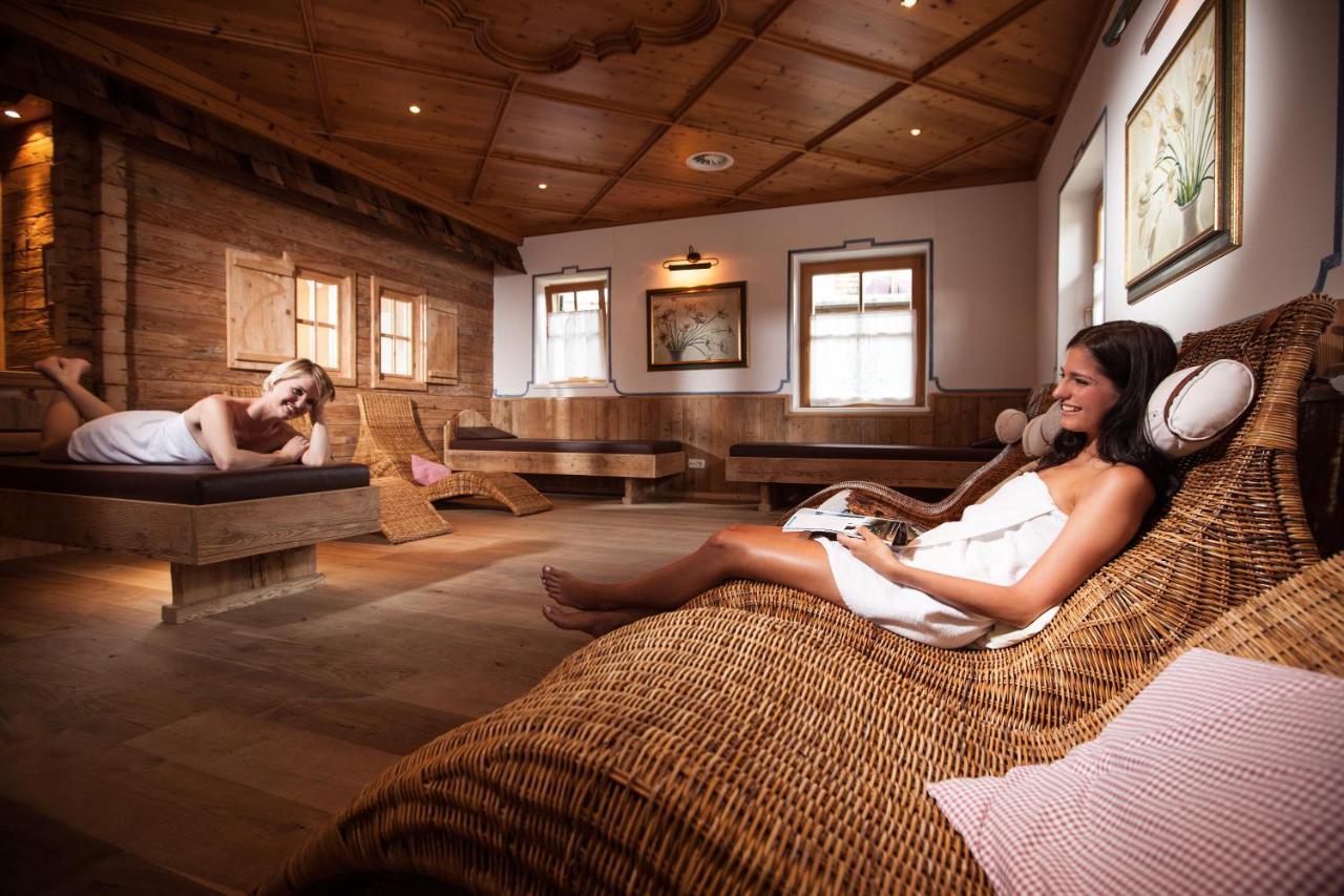 Waidringer Hof 4 Sterne Superior Hotel 4*